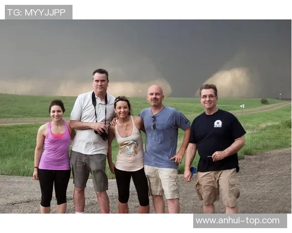 重庆极限运动队成长之路:勇敢追梦的冒险者们的真实故事 重庆极限运动队成长之路:勇敢追梦的冒险者们的真实故事