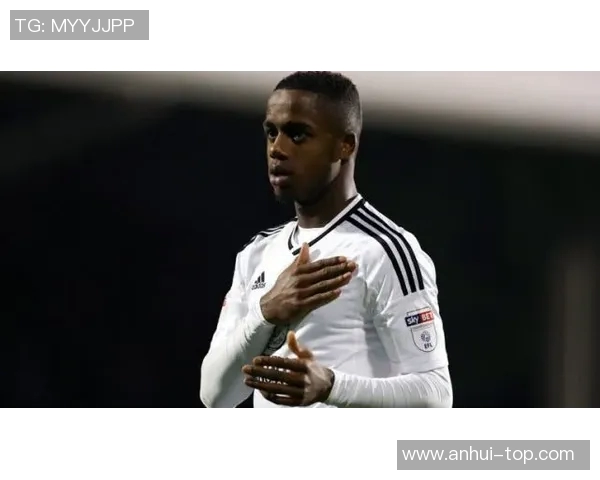 坎塞洛在足球界的崛起与挑战：从天才少年到顶级后卫的成长之路