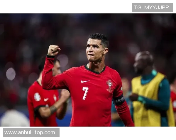 拉波尔特的传奇之旅：从足球新星到世界舞台的璀璨明星