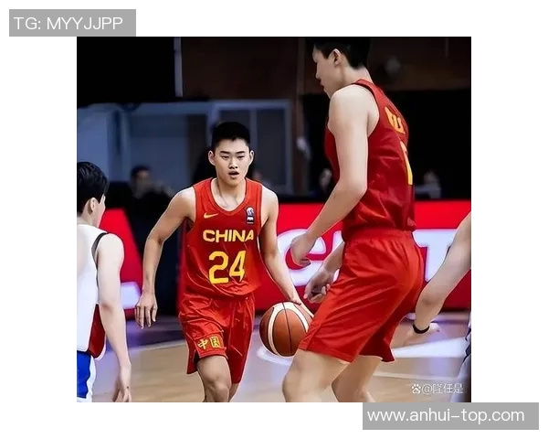 男篮红队迎战韩国男篮力争胜利展现团队实力与拼搏精神 男篮红队迎战韩国男篮力争胜利展现团队实力与拼搏精神