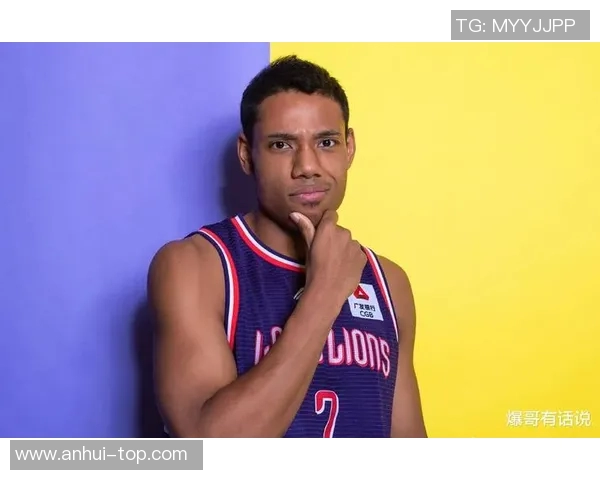 祝铭震的奋斗历程与未来展望：从学术新星到行业领军人物的成长之路