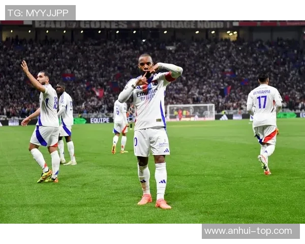 贝西克塔斯对阵萨球队的精彩对决分析与赛前预测 贝西克塔斯对阵萨球队的精彩对决分析与赛前预测