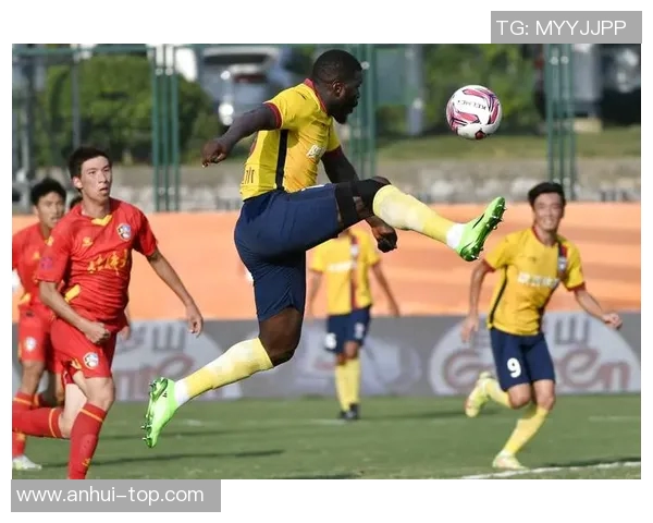 陕西长安竞技迎战石家庄全力争胜力争积分提升排名