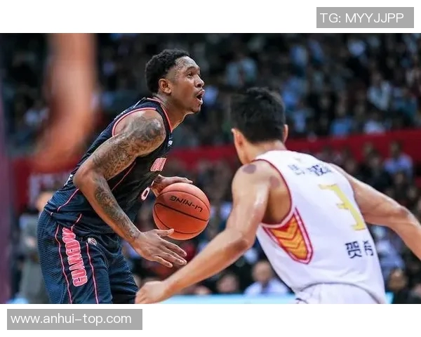 马尚布鲁克斯:从NBA到CBA的传奇旅程与篮球梦想的追寻 马尚布鲁克斯:从NBA到CBA的传奇旅程与篮球梦想的追寻