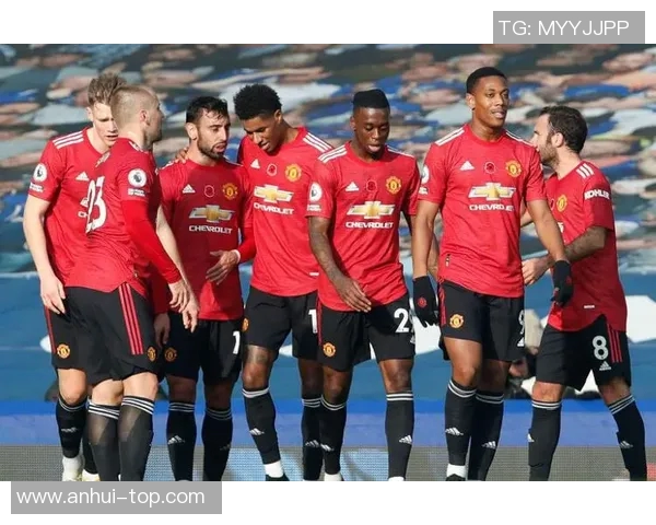 利物浦与曼联激战正酣图文直播全程回顾与精彩瞬间分享